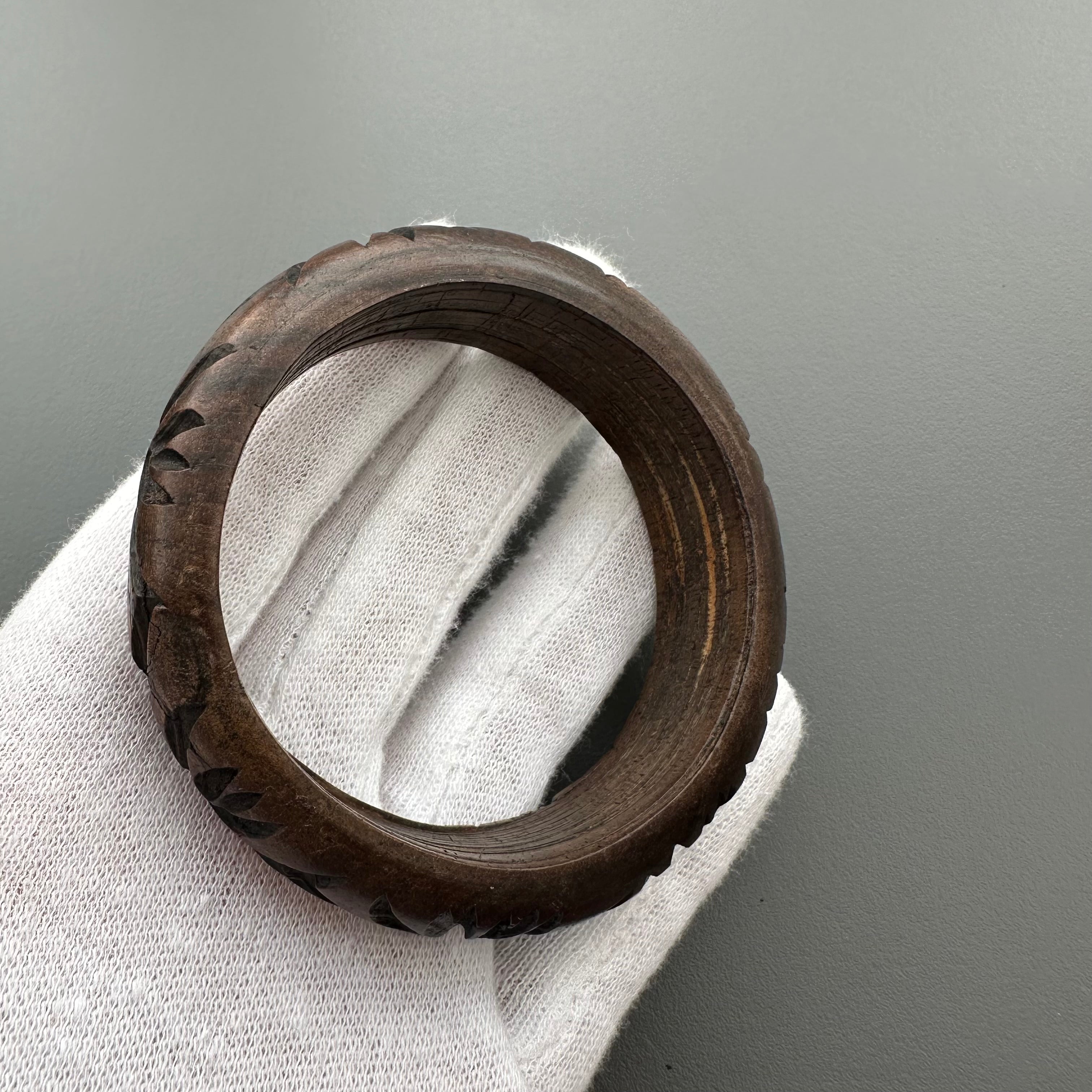 Vintage hand-carved wooden bangle bracelet