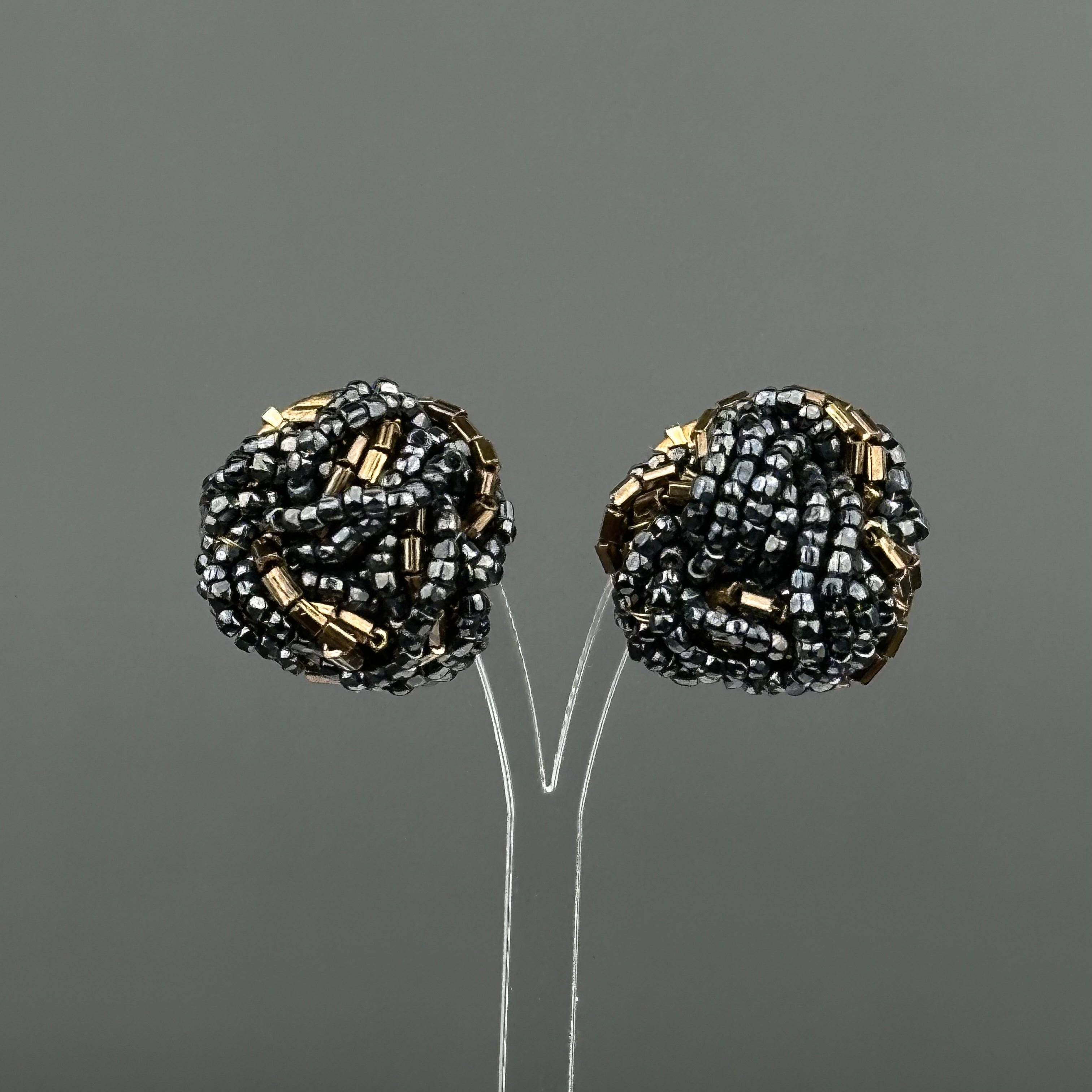 Vintage black & brown glass seed beads clip-on earrings