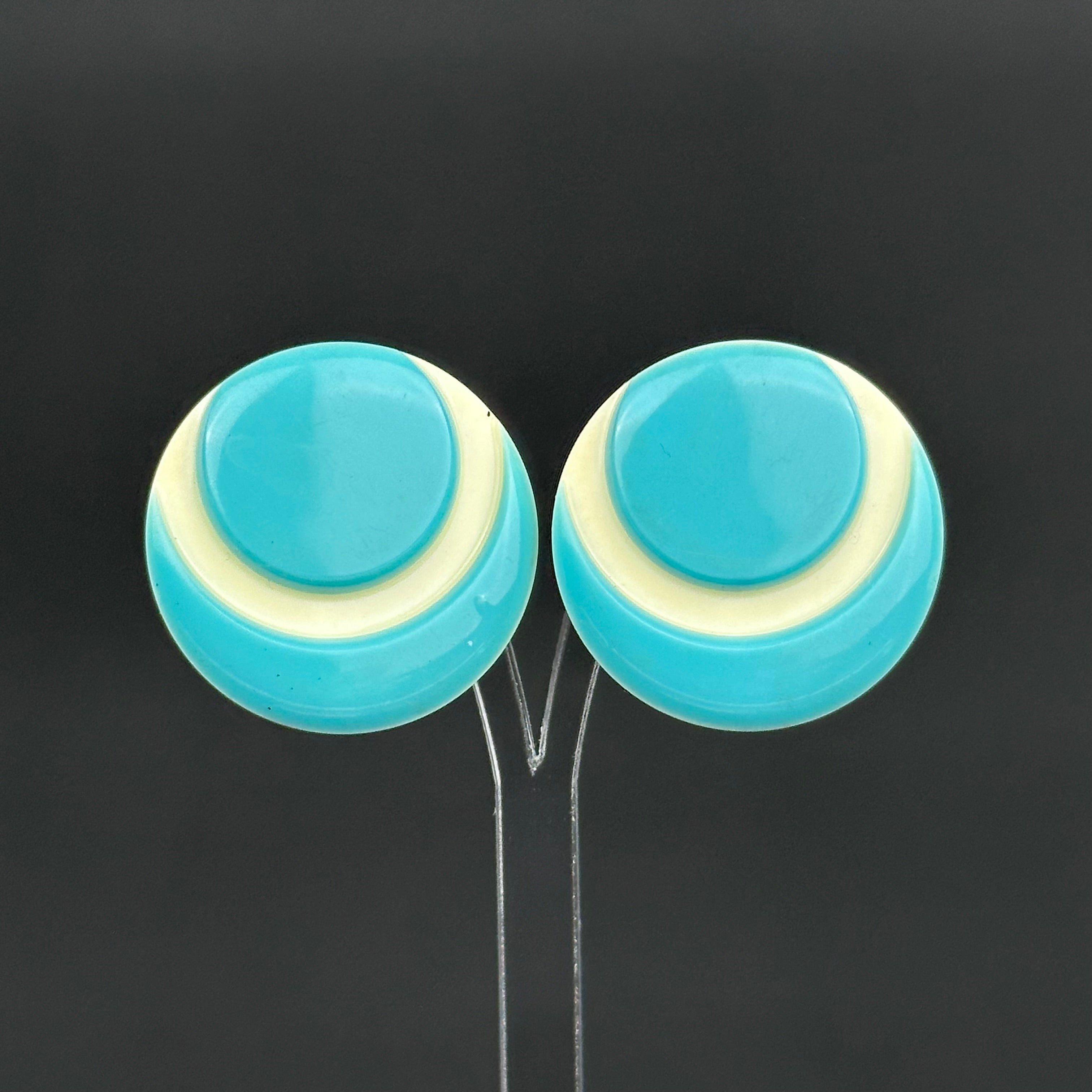 Vintage turquoise and creme round clip on earrings