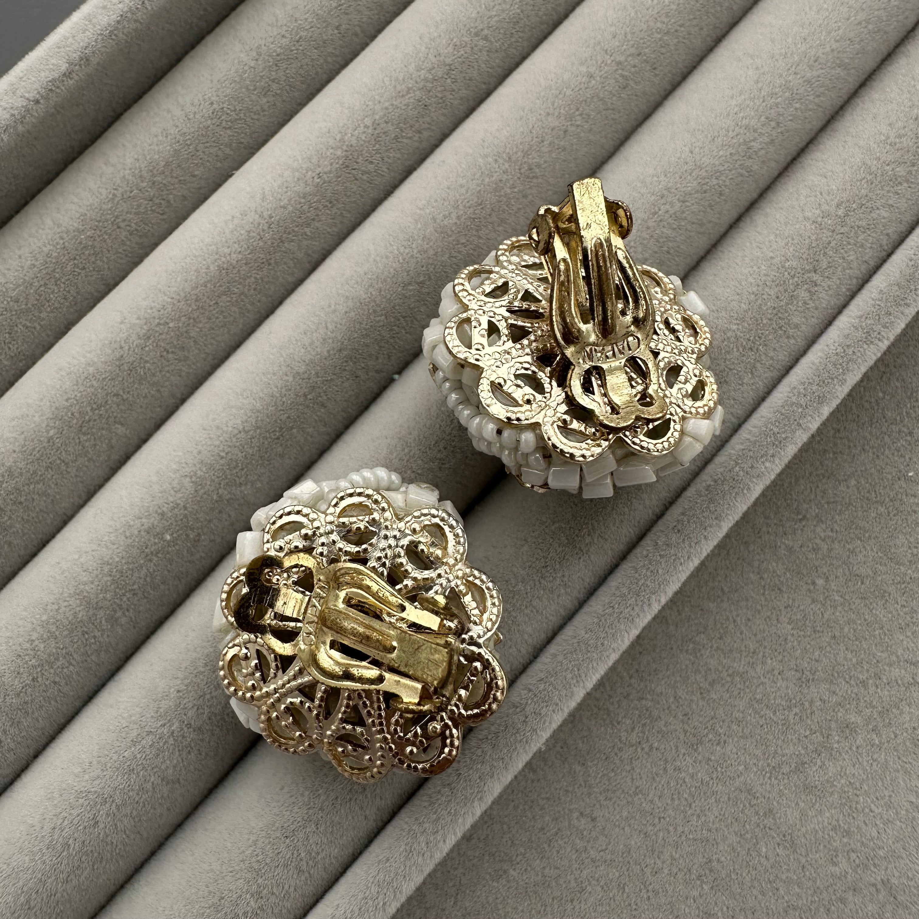 Vintage Japan Ivory & gold beaded clip on earrings