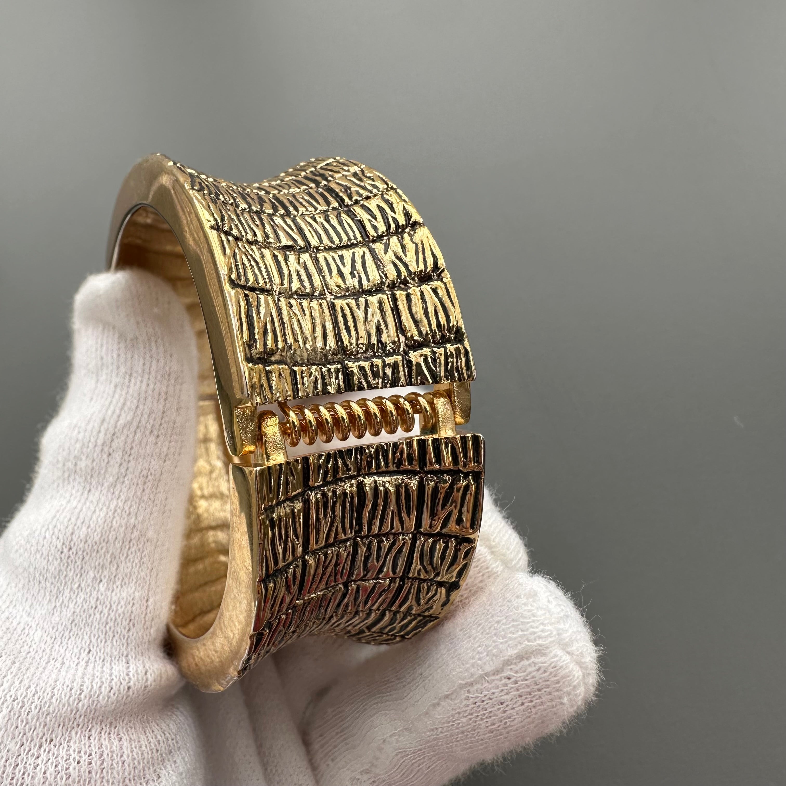Vintage gold-tone textured hinged cuff bracelet