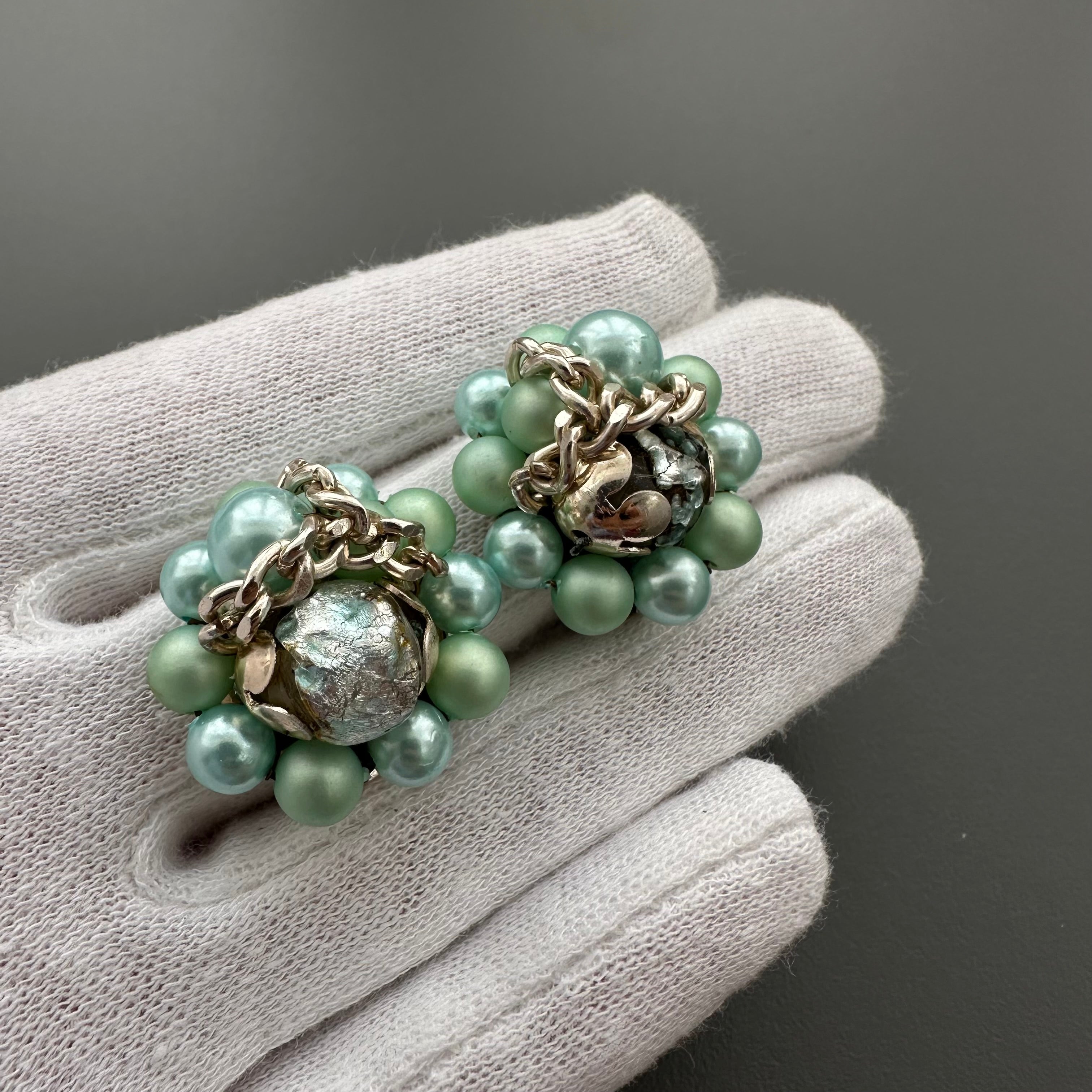 Vintage Japan mint green & gold beaded clip on earrings
