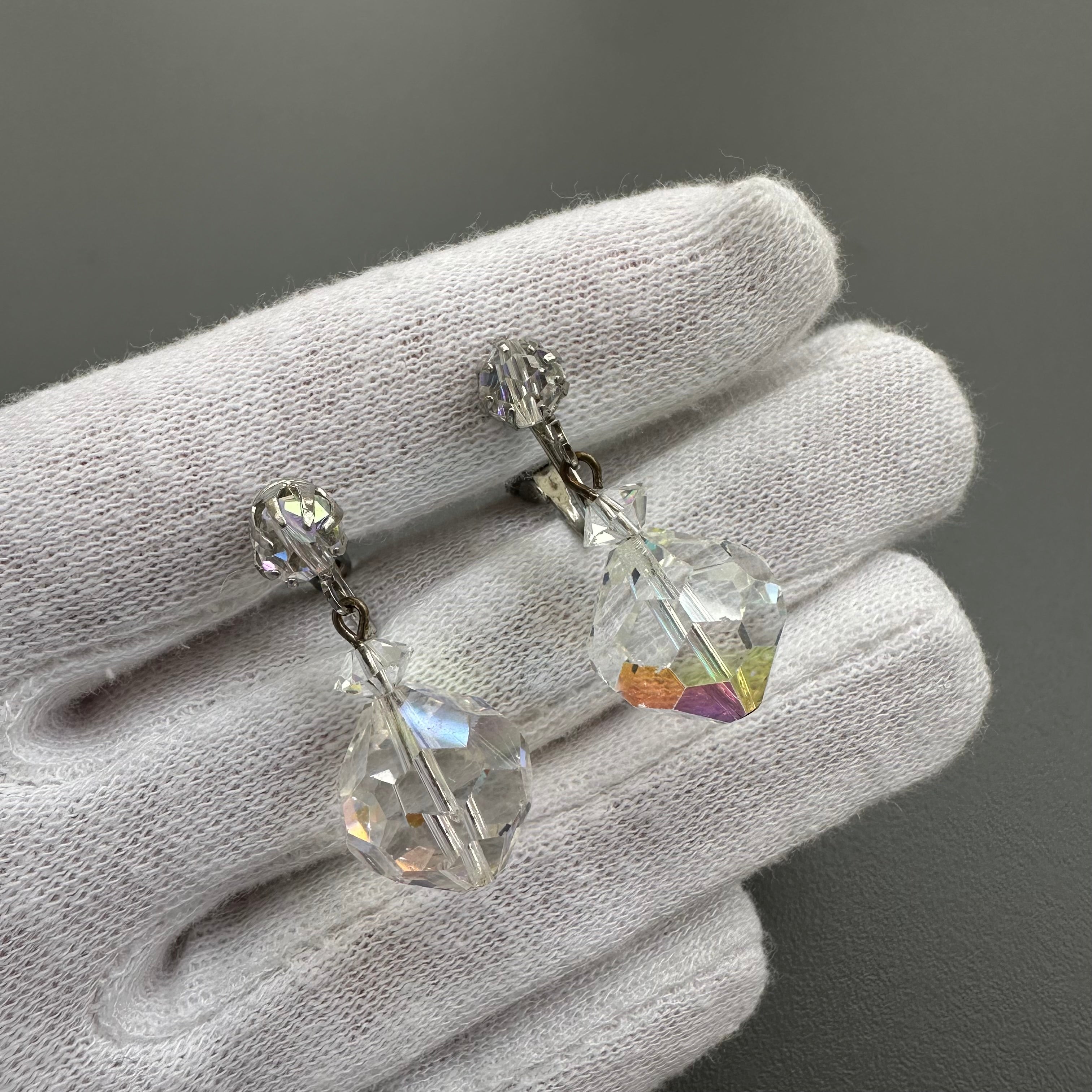 Vintage Laguna crystal drop clip-on earrings