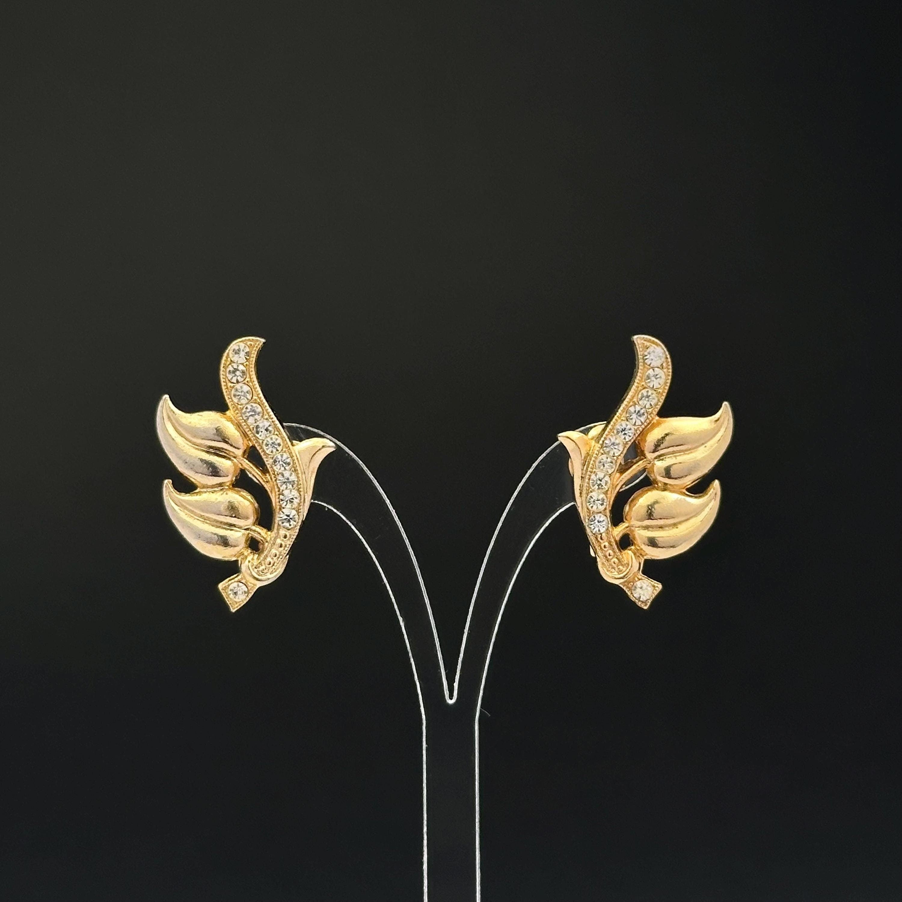 Vintage gold-tone leaf and clear rhinestones screw back earrings