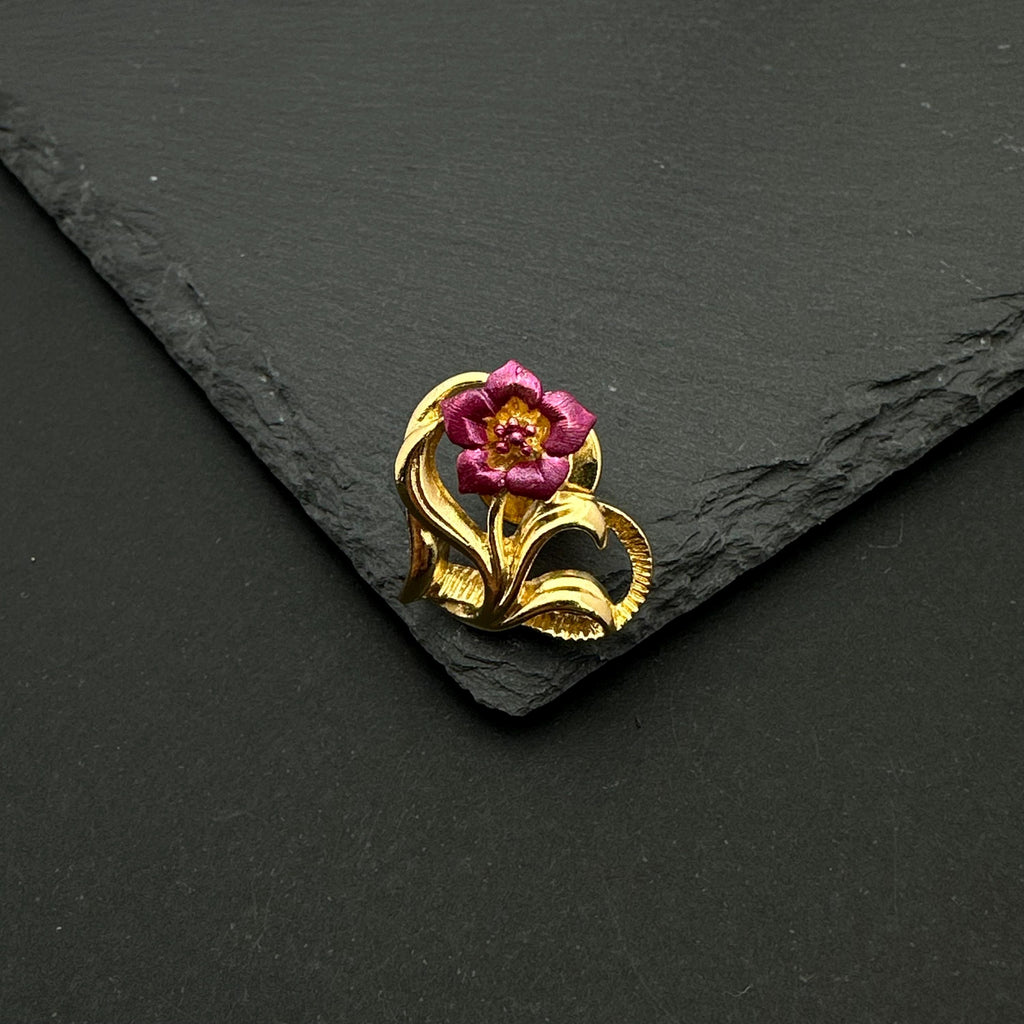 Vintage AVON gold tone heart and pink flower lapel pin
