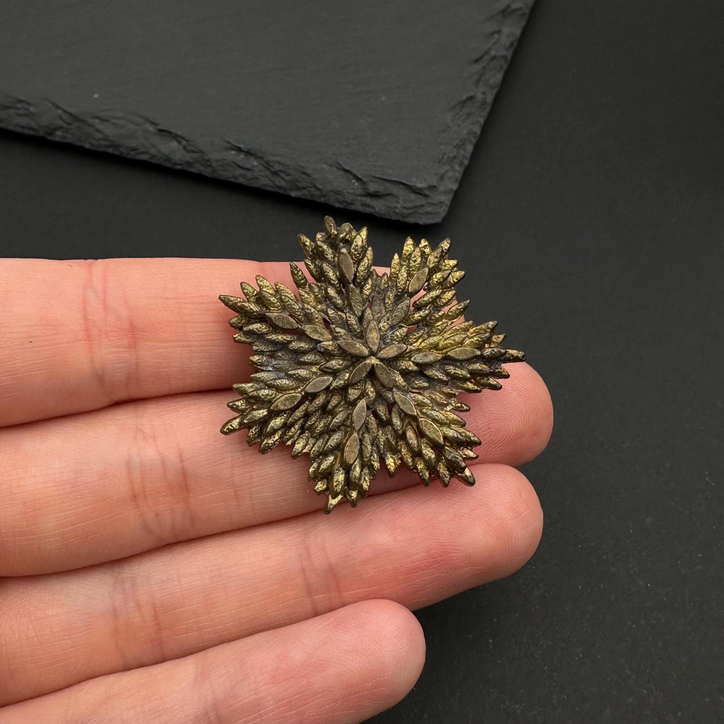Vintage USSR bronze star brooch