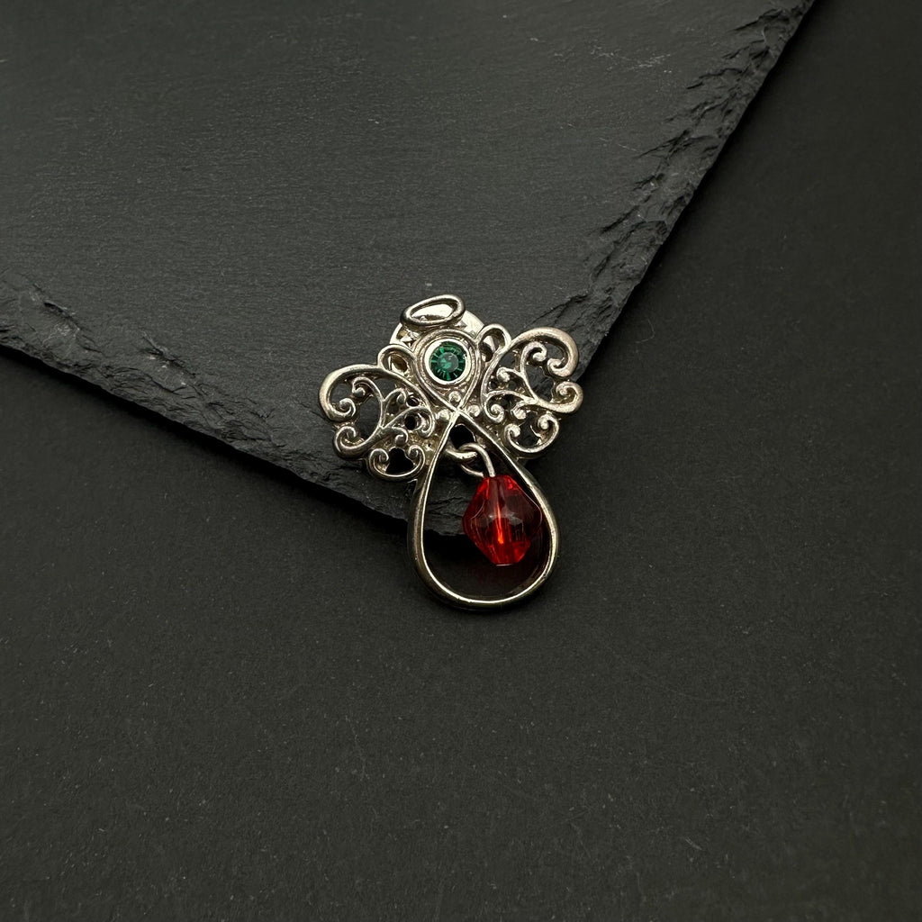 Vintage filigree angel pin