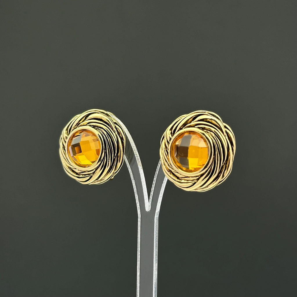 Vintage gold tone and amber glass stones clip-on earrings