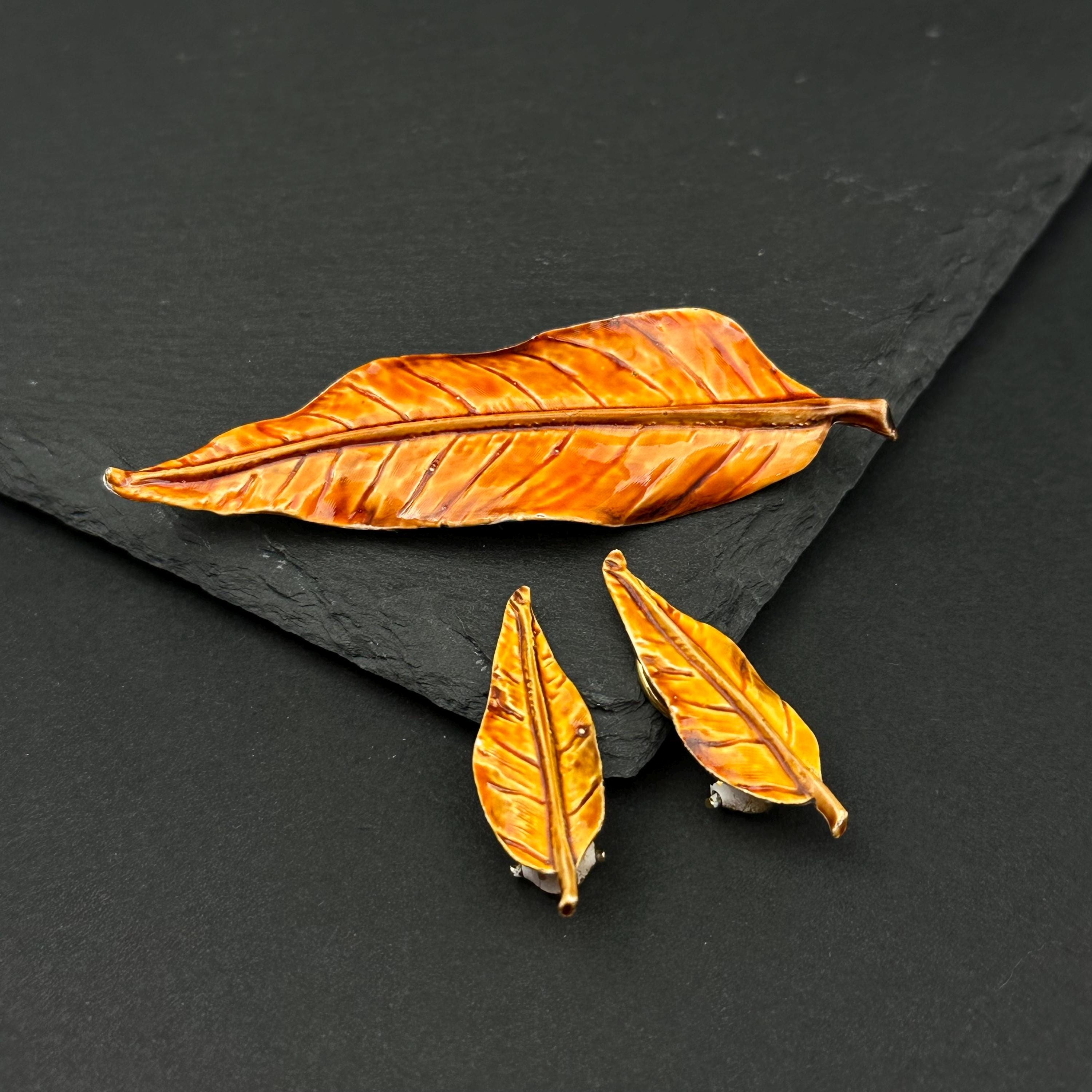 Vintage orange enamel leaf jewelry set