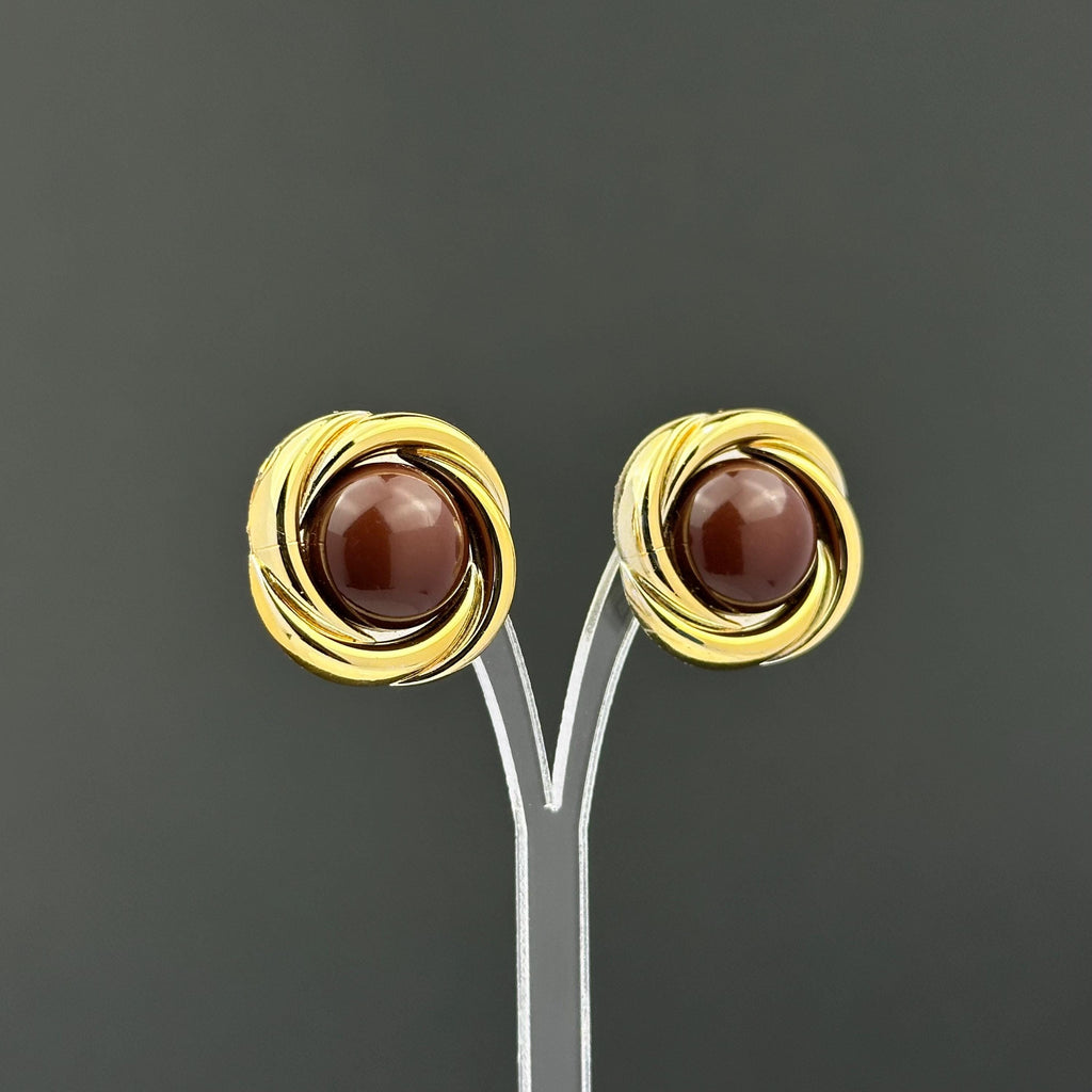 Vintage gold-tone and brown plastic clip-on earrings