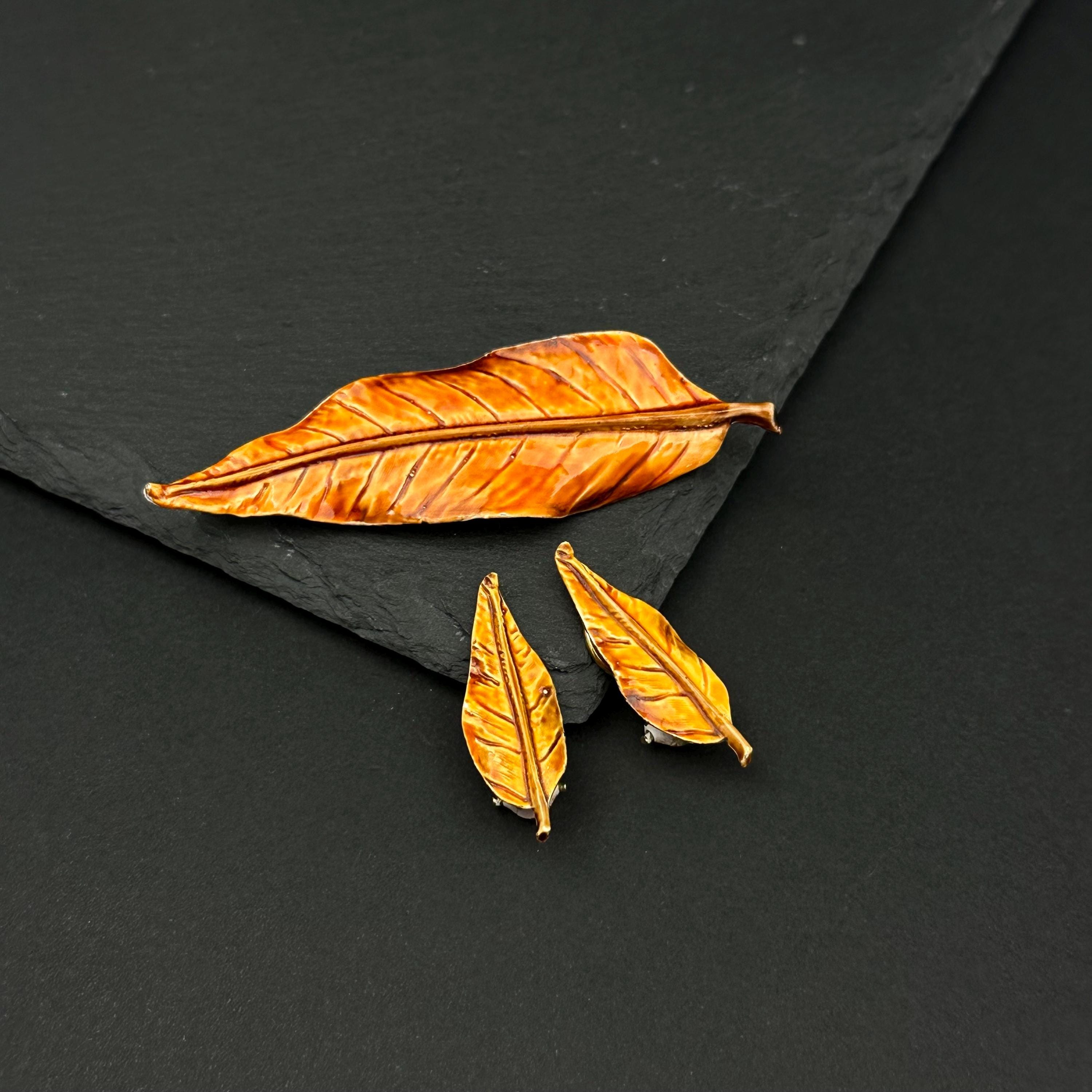 Vintage orange enamel leaf jewelry set