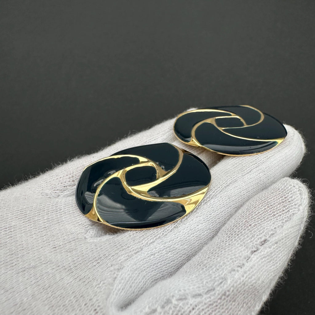 Vintage gold tone and navy blue enamel round clip on earrings