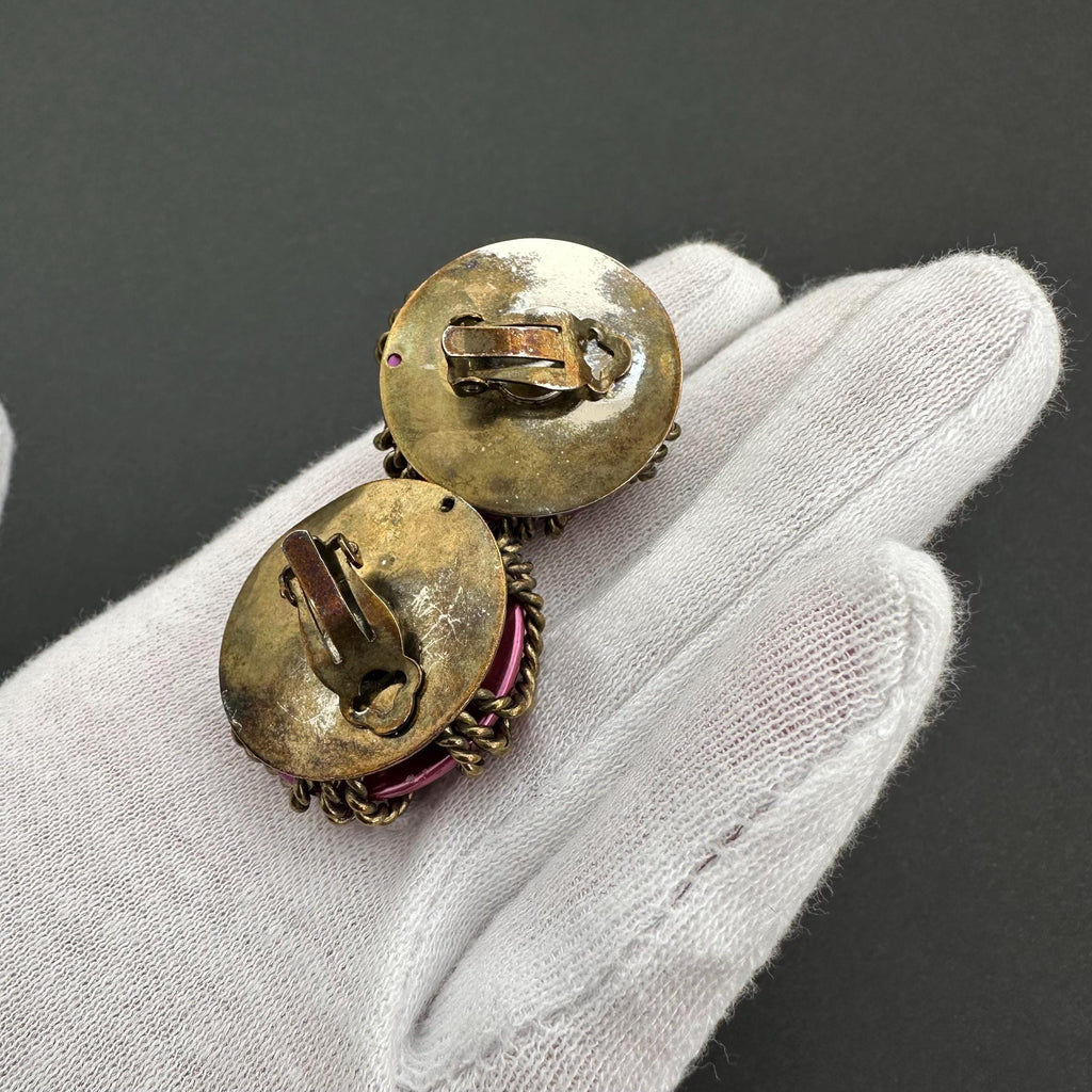 Vintage brass tone and fuchsia pink statement clip-on earrings