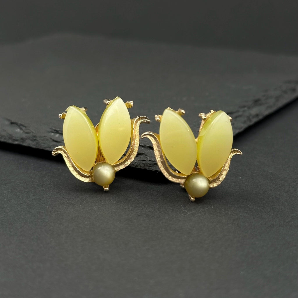Vintage Beaujewels jewelry set