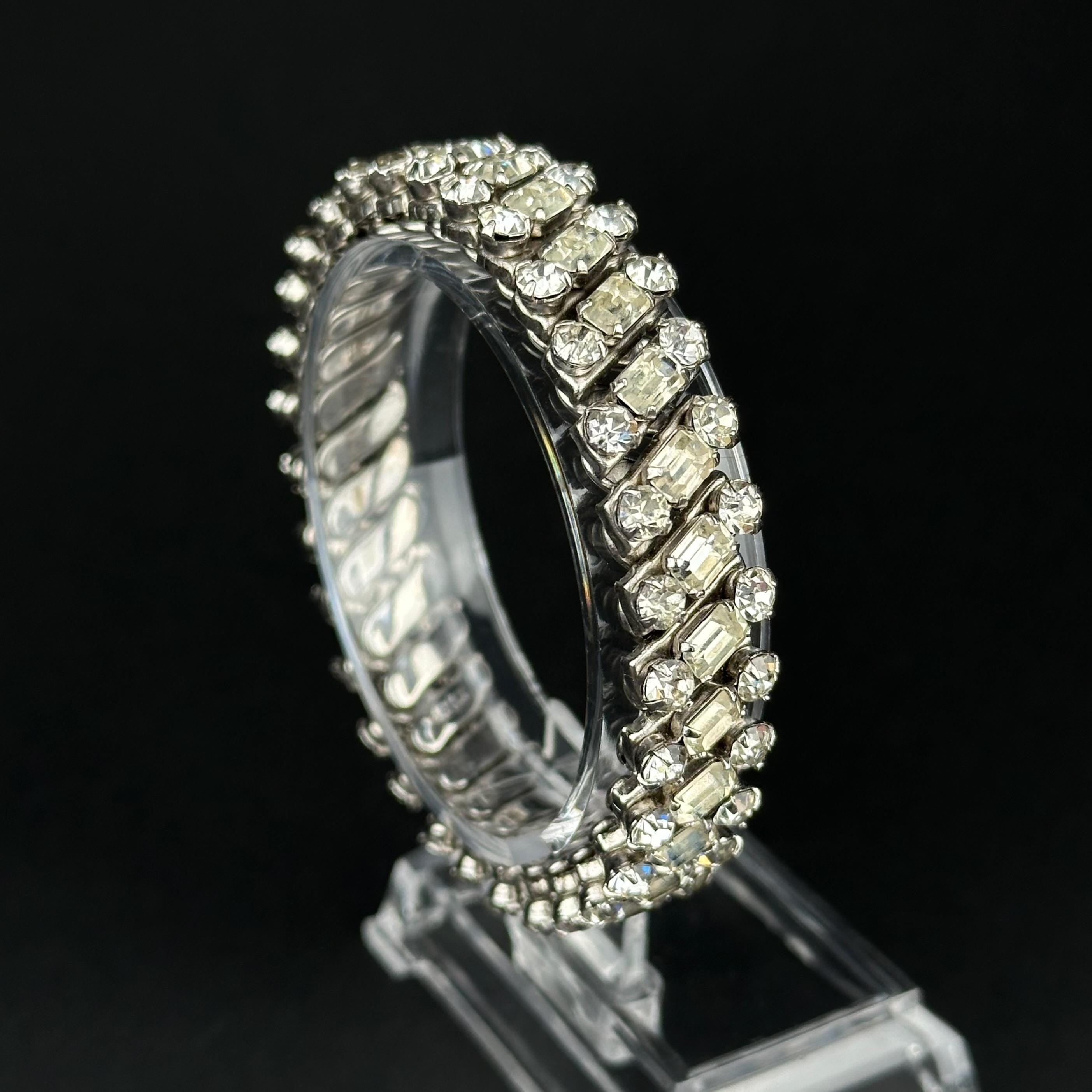 Vintage PARCO rhinestone expansion bracelet