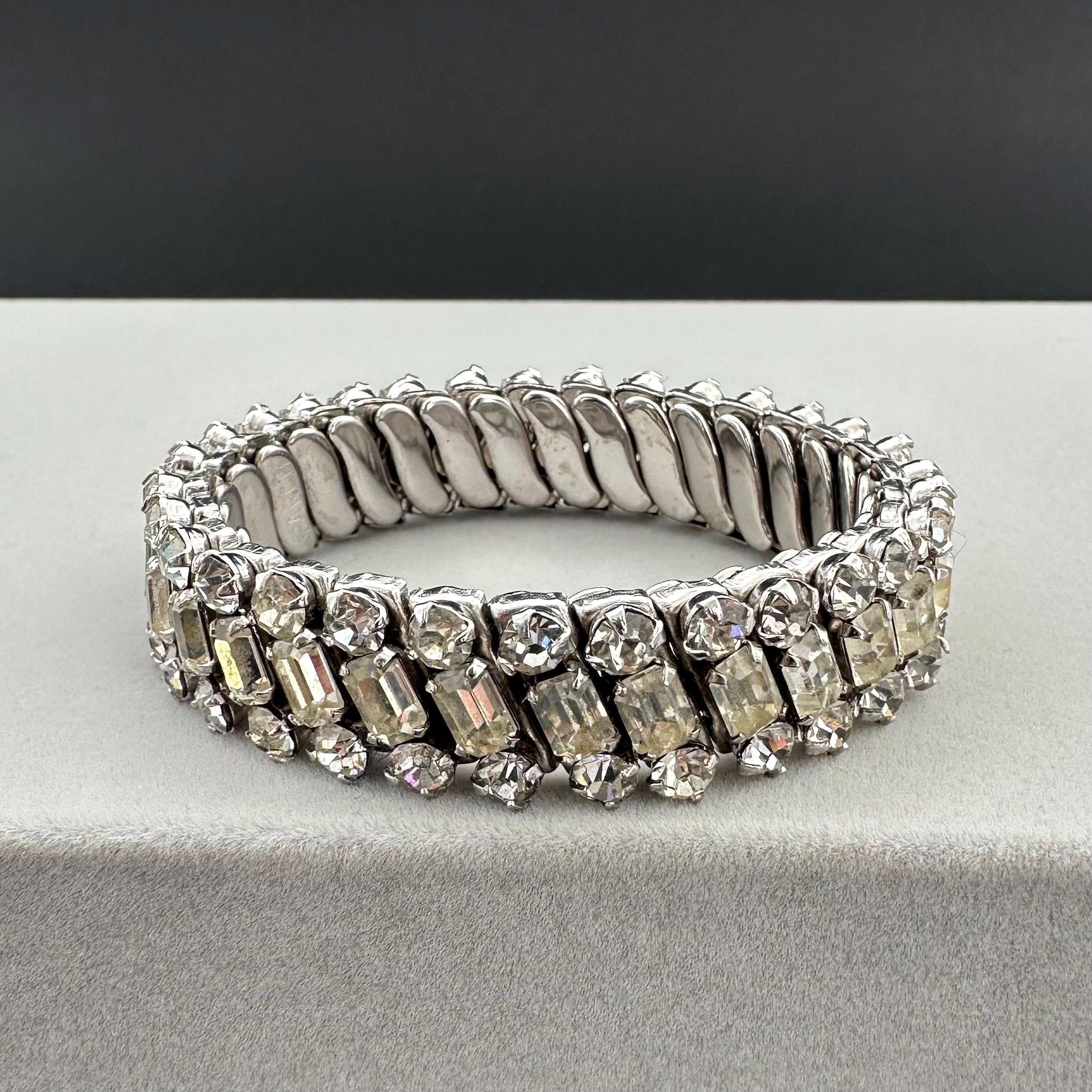 Vintage PARCO rhinestone expansion bracelet