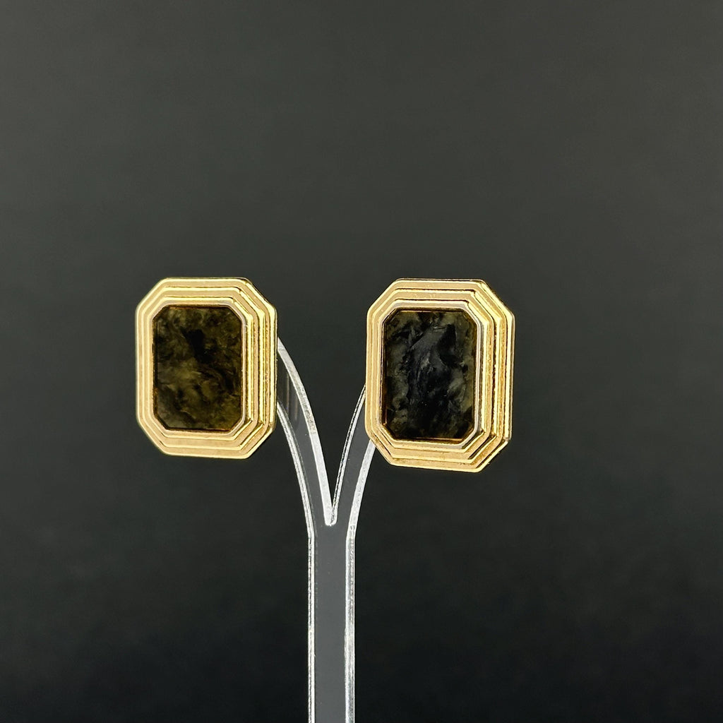 Vintage gold tone and green stud earrings