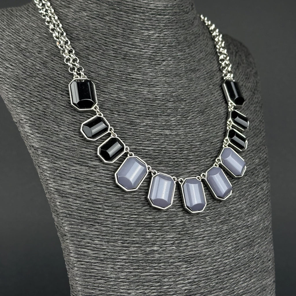 Vintage Cookie Lee black & gray necklace