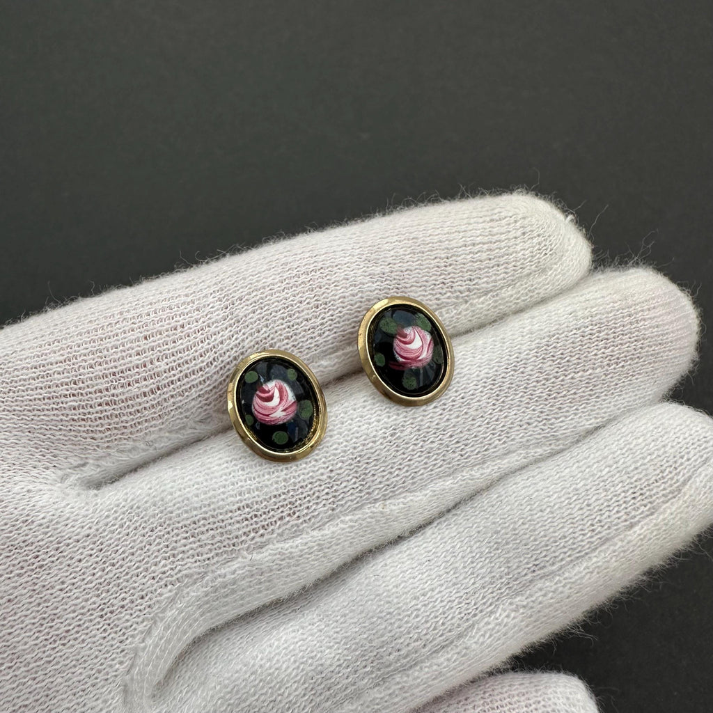 Vintage floral and black enamel small stud earrings