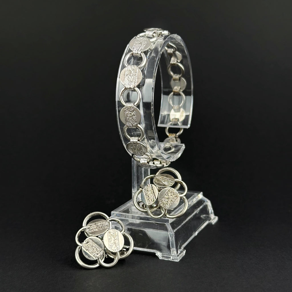 Vintage Sarah Coventry silver tone jewelry set